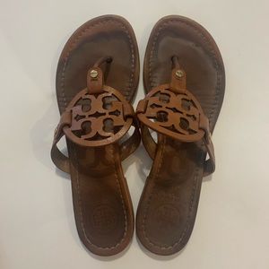 Tory burch sandals size 8